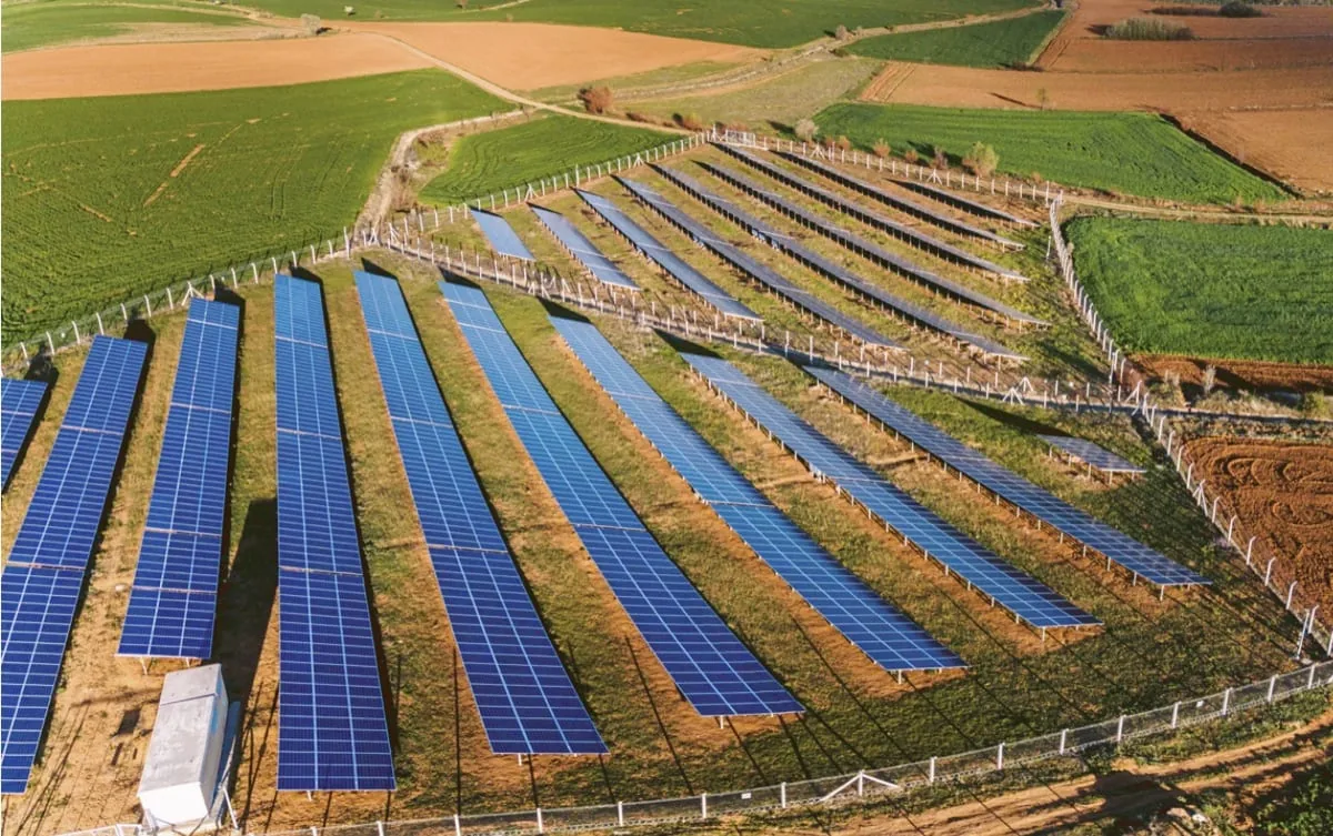 Impianto fotovoltaico con inseguitori Albiani