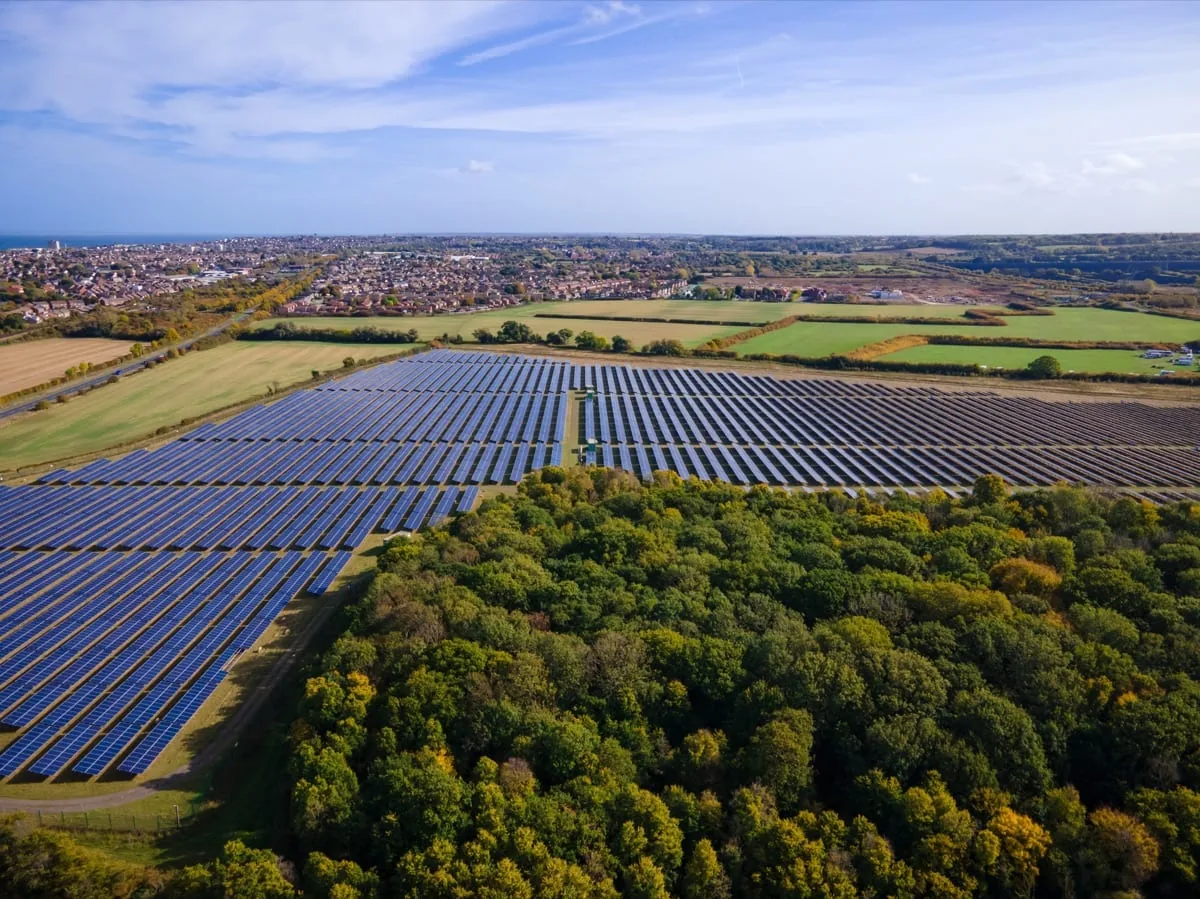 Impianto fotovoltaico con inseguitori Crevalcore Scarl