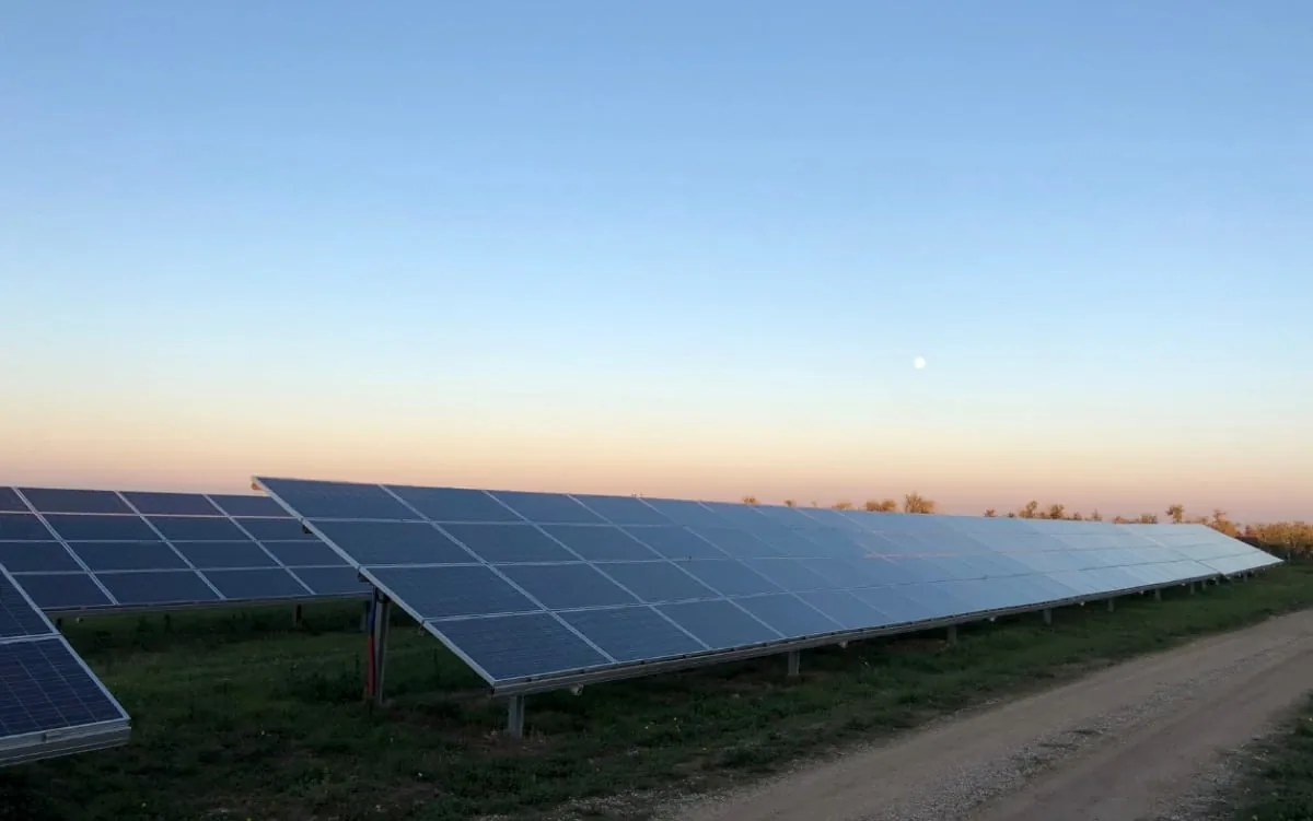 Impianto fotovoltaico con inseguitori Industrie FAS